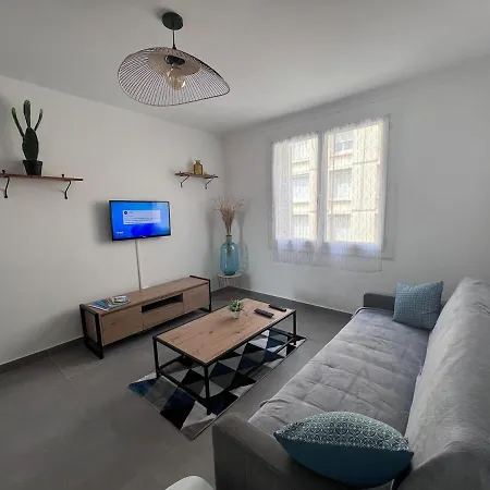 شقة Cosy - Proche Gare Et Centre-ville Saint-Raphaël
